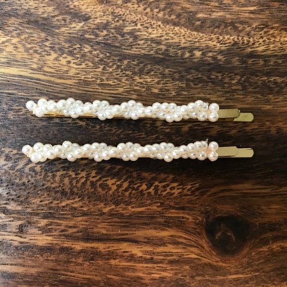Faux Pearl Embellished Bobby Pin Set - Picture 1 of 3